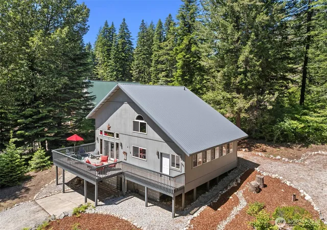 Photo 2 of Single family home for sale at 18044 Nason Ridge Rd, Leavenworth, WA 98826 | MLS# NWM2543013 | Listing updated on 2026-09-22