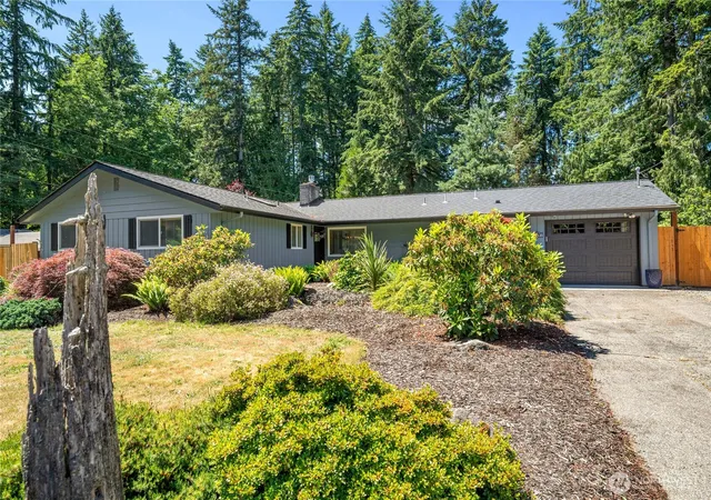 Photo 2 of Sale Pending at 4997 Sandra Ln Ne, Bremerton, WA 98311 | MLS# NWM2543017 | Listing updated on 2026-08-12