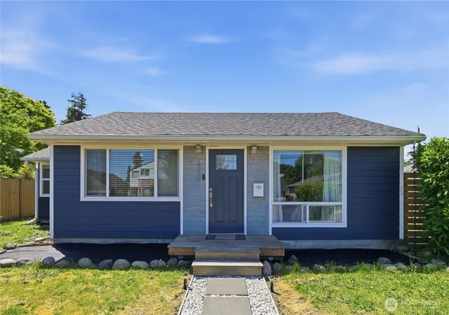 Photo 1 of Single family home for sale at 622 6th Street Se, Auburn, WA 98002 | MLS# NWM2543026 | Listing updated on 2026-09-22