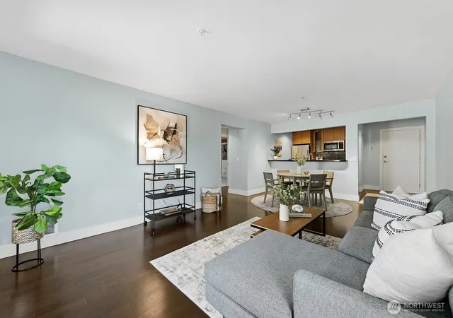 Photo 4 of Condo for sale at 1711 E Olive Way #314, Seattle, WA 98102 | MLS# NWM2543045 | Listing updated on 2026-09-22