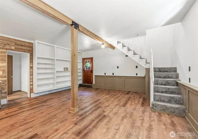 Photo 4 of Single family home for sale at 1701 Tower Rd, Castle Rock, WA 98611 | MLS# NWM2543071 | Listing updated on 2026-09-22