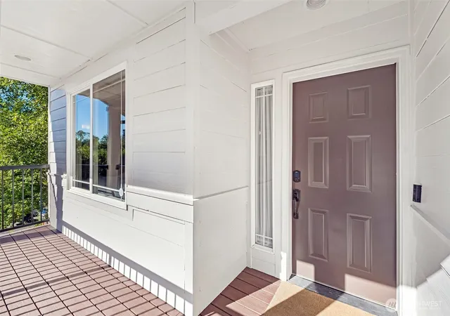 Photo 2 of Single family home for sale at 2302 13th Avenue Ct Sw, Puyallup, WA 98371 | MLS# NWM2543122 | Listing updated on 2026-09-22