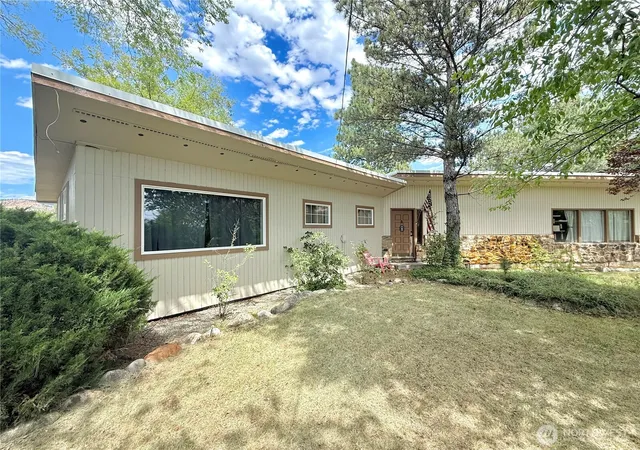Photo 2 of Single family home for sale at 63 Kermal Rd, Omak, WA 98841 | MLS# NWM2543168 | Listing updated on 2026-09-22