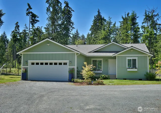 Photo 3 of Single family home for sale at 6545 Cultus Bay Rd, Clinton, WA 98236 | MLS# NWM2543212 | Listing updated on 2026-09-22
