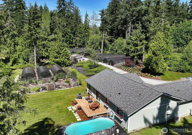 Photo 1 of Single family home for sale at 6545 Cultus Bay Rd, Clinton, WA 98236 | MLS# NWM2543212 | Listing updated on 2026-09-22