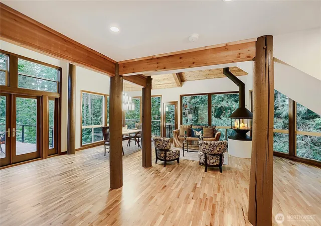 Photo 4 of Single family home for sale at 13020 Squak Mountain Rd SE, Issaquah, WA 98027 | MLS# NWM2543259 | Listing updated on 2026-09-25