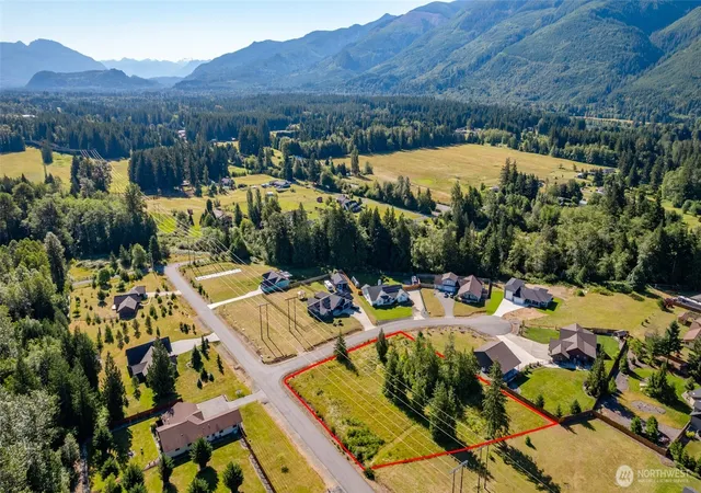 Photo 3 of Land for sale at 0 Lot 17 Fieldstone Ct, Sedro Woolley, WA 98284 | MLS# NWM2543293 | Listing updated on 2026-09-22