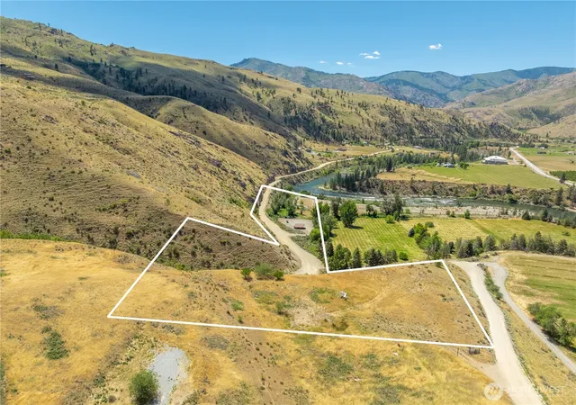Photo 2 of Land for sale at 164 B Burma Rd, Pateros, WA 98846 | MLS# NWM2543309 | Listing updated on 2026-09-22
