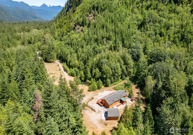Photo 3 of Sale Pending at 59248 Rockport Cascade Rd, Marblemount, WA 98267 | MLS# NWM2543358 | Listing updated on 2026-08-17