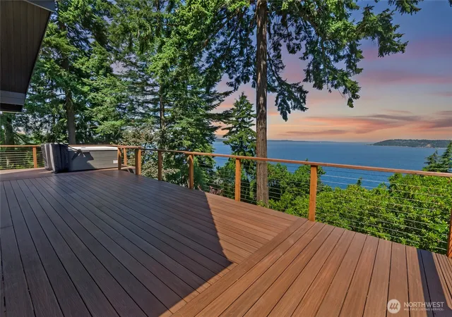 Photo 2 of Sale Pending at 3211 Southwest 166th, Burien, WA 98166 | MLS# NWM2543362 | Listing updated on 2026-09-25