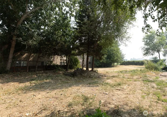 Photo 1 of Sale Pending at 1313 Mckittrick St #C, Wenatchee, WA 98801 | MLS# NWM2543366 | Listing updated on 2026-09-25