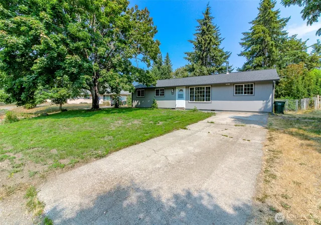 Photo 3 of Single family home for sale at 4735 Gallup Ct SE, Olympia, WA 98513 | MLS# NWM2543369 | Listing updated on 2026-09-23