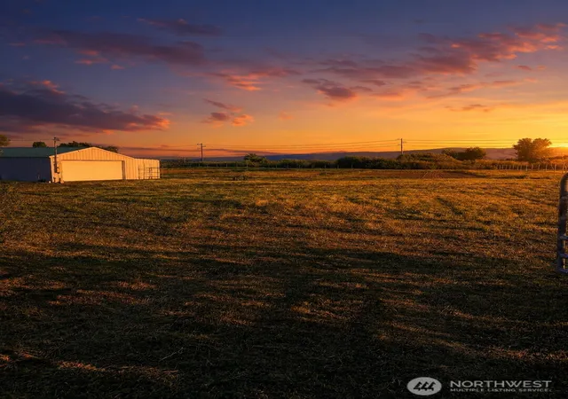Photo 3 of Land for sale at 300 Wade Rd, Thorp, WA 98946 | MLS# NWM2543400 | Listing updated on 2026-10-01