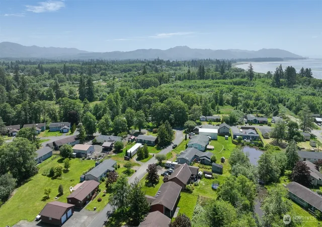 Photo 3 of Manufactured home for sale at 7115 Ortelius Dr, Ilwaco, WA 98624 | MLS# NWM2543404 | Listing updated on 2026-09-22