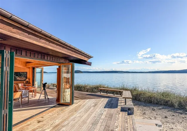 Single family home for sale at 450 Eagle Bay Rd, Blakely Island, WA 98222 | MLS# NWM2543410