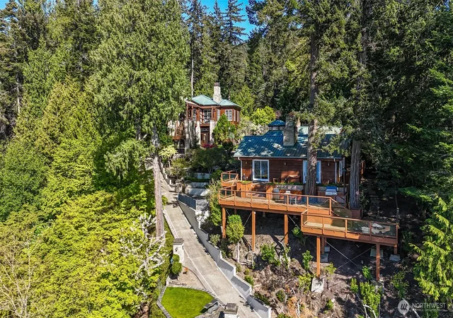 Photo 3 of Single family home for sale at 450 Eagle Bay Rd, Blakely Island, WA 98222 | MLS# NWM2543410 | Listing updated on 2026-09-22