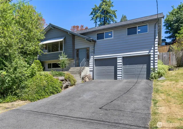 Photo 1 of Single family home for sale at 230 105th Avenue Se, Bellevue, WA 98004 | MLS# NWM2543416 | Listing updated on 2026-09-22