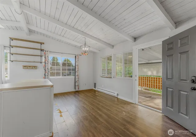 Photo 4 of Single family home for sale at 147 Mountain View Dr, Longview, WA 98632 | MLS# NWM2543443 | Listing updated on 2026-09-28