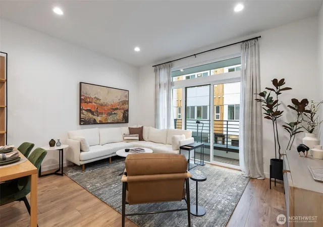 Photo 2 of Townhouse for sale at 1122 129th Court Ne, Bellevue, WA 98005 | MLS# NWM2543493 | Listing updated on 2026-10-02