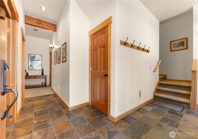 Photo 4 of Single family home for sale at 32 Foster Loop Rd, Winthrop, WA 98862 | MLS# NWM2543504 | Listing updated on 2026-09-27