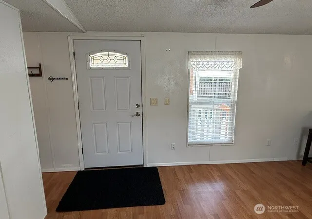 Photo 3 of Manufactured home for sale at 10517 62nd Street E #92, Puyallup, WA 98372 | MLS# NWM2543515 | Listing updated on 2026-09-25