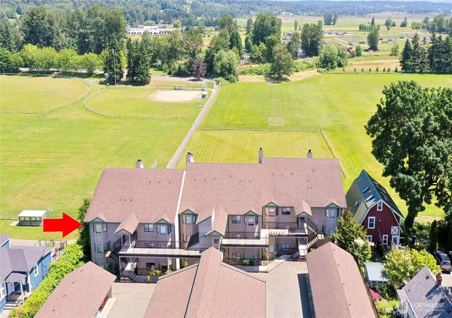 Condo for sale at 101 Pine Ave #306, Snohomish, WA 98290 | MLS# NWM2543580
