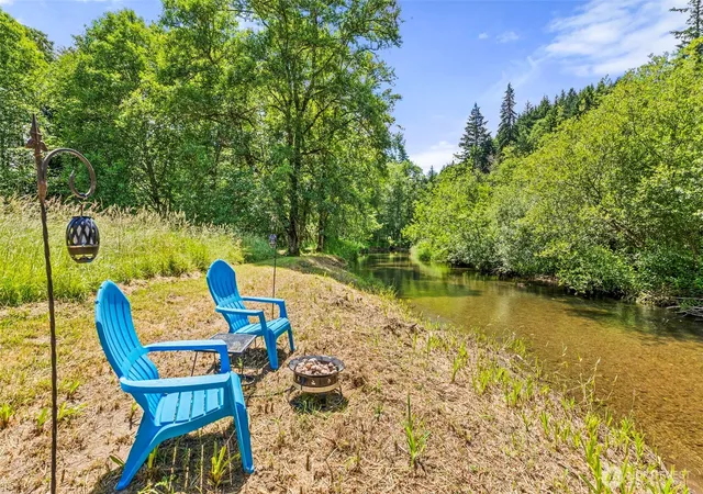 Photo 2 of Single family home for sale at 1677 North Frk Rd, Chehalis, WA 98532 | MLS# NWM2543687 | Listing updated on 2026-09-22