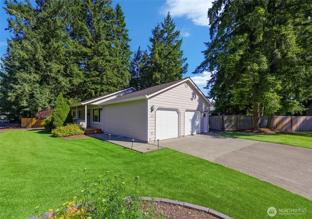 Photo 3 of Sale Pending at 506 Nieland Loop Se, Rainier, WA 98576 | MLS# NWM2543717 | Listing updated on 2026-09-25