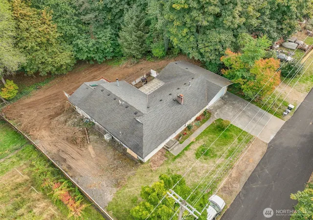 Photo 3 of Sale Pending at 4708 Delta Ln Se, Tumwater, WA 98501 | MLS# NWM2543753 | Listing updated on 2026-09-25