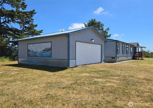 Photo 4 of Manufactured home for sale at 509 E Pacific Ave, Westport, WA 98595 | MLS# NWM2543759 | Listing updated on 2026-09-22