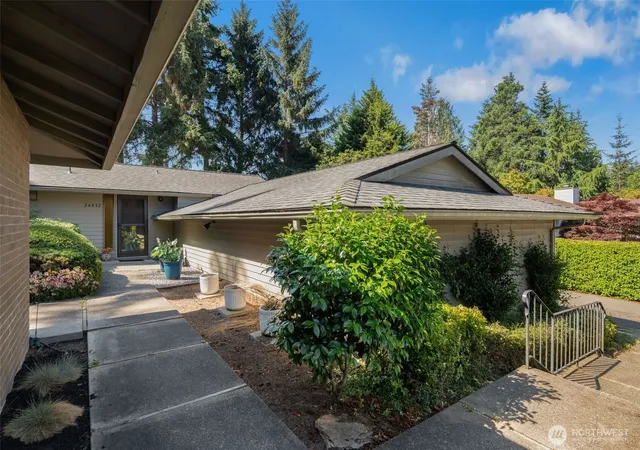 Photo 1 of Single family home for sale at 24832 12th Avenue S, Des Moines, WA 98198 | MLS# NWM2543791 | Listing updated on 2026-10-01
