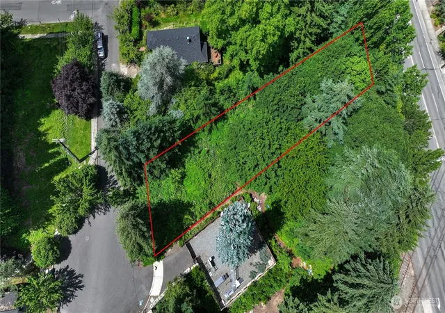 Photo 3 of Land for sale at 710 11th Avenue Se, Olympia, WA 98501 | MLS# NWM2543814 | Listing updated on 2026-09-22