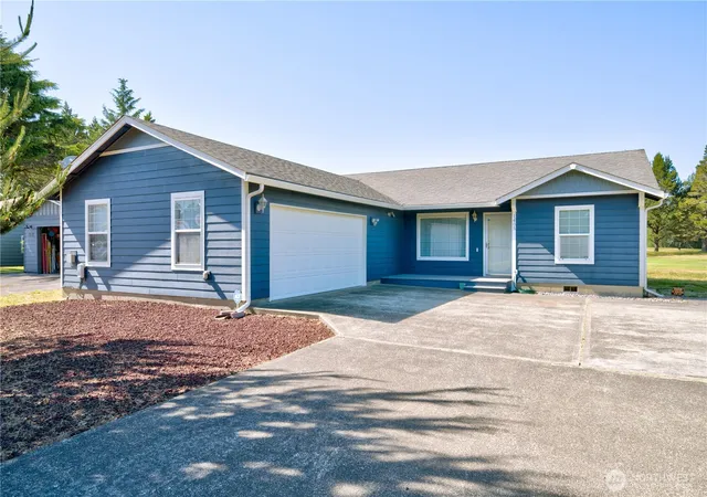 Photo 2 of Single family home for sale at 1405 314th Place, Ocean Park, WA 98640 | MLS# NWM2543867 | Listing updated on 2026-09-22