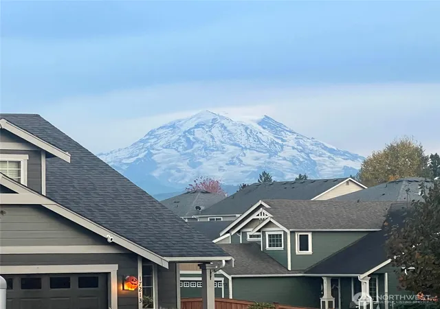 Photo 1 of Single family home for sale at 17208 138th Avenue Ct E, Puyallup, WA 98374 | MLS# NWM2543878 | Listing updated on 2026-09-22