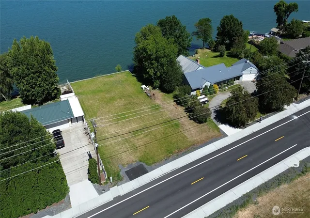 Photo 2 of Land for sale at 2023 Westshore Dr Ne, Moses Lake, WA 98837 | MLS# NWM2543895 | Listing updated on 2026-09-22