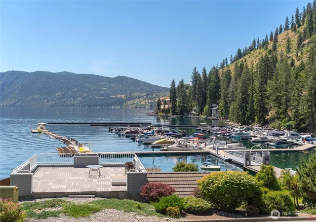 Photo 3 of Manufactured home for sale at 11155 S Lakeshore Rd #17A, Chelan, WA 98816 | MLS# NWM2543906 | Listing updated on 2026-09-22
