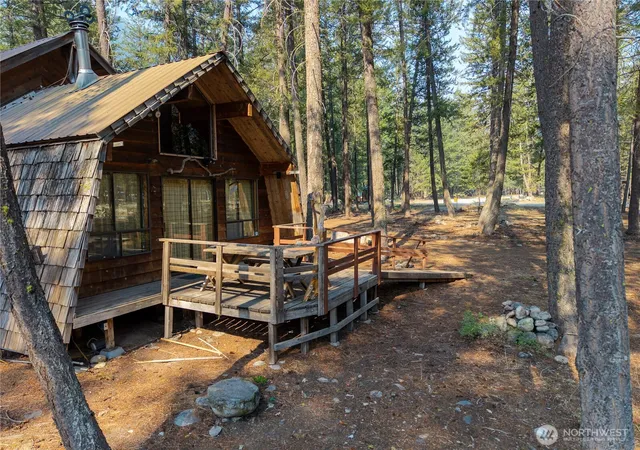 Photo 2 of Sale Pending at 11 Susan Rd, Mazama, WA 98833 | MLS# NWM2543911 | Listing updated on 2026-09-23