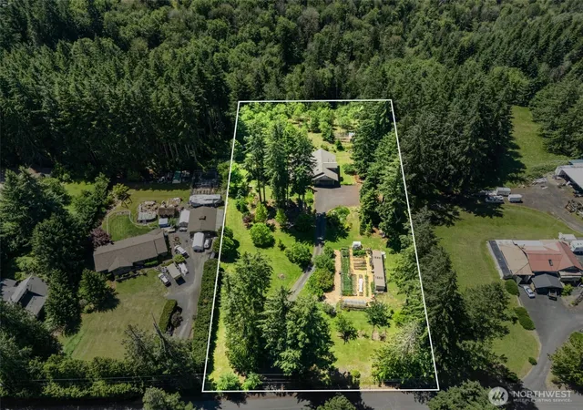Photo 3 of Single family home for sale at 125 Gleason Rd, Centralia, WA 98531 | MLS# NWM2543933 | Listing updated on 2026-09-22