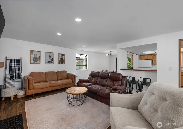 Photo 3 of Single family home for sale at 7004 Alderwood Ct SE, Lacey, WA 98503 | MLS# NWM2543940 | Listing updated on 2026-09-22