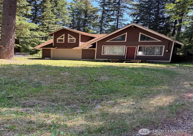 Photo 1 of Single family home for sale at 6237 Limerick Way, Maple Falls, WA 98266 | MLS# NWM2543941 | Listing updated on 2026-09-22