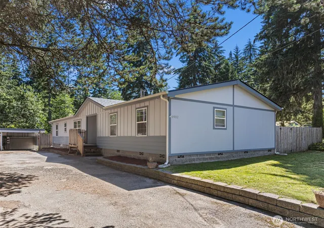 Photo 2 of Sale Pending at 6902 87th Street Nw, Gig Harbor, WA 98332 | MLS# NWM2543947 | Listing updated on 2026-09-25
