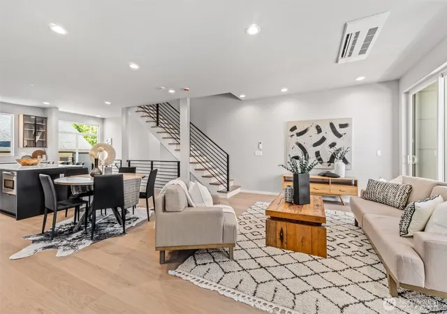 Photo 4 of Townhouse for sale at 4460 Midvale Ave N, Seattle, WA 98103 | MLS# NWM2543948 | Listing updated on 2026-10-01
