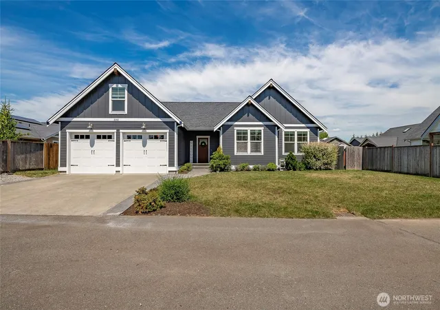 Photo 2 of Contingent at 2082 Woodsman Dr, Lynden, WA 98264 | MLS# NWM2544010 | Listing updated on 2026-09-22