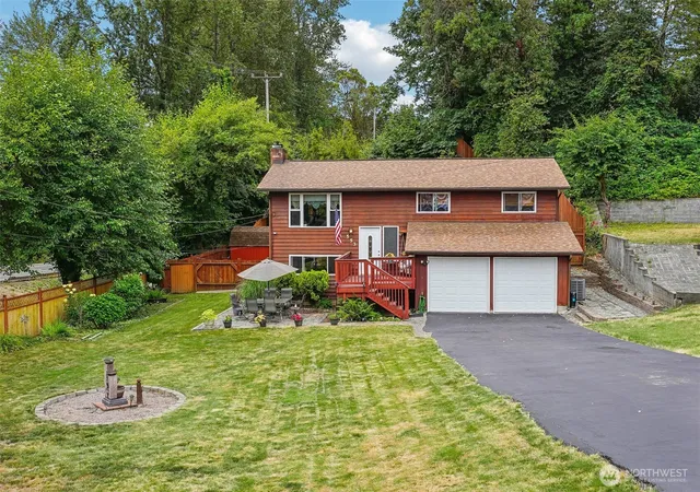 Photo 1 of Sale Pending at 553 S 111th Street, Seattle, WA 98168 | MLS# NWM2544063 | Listing updated on 2026-09-25