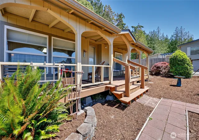 Photo 3 of Manufactured home for sale at 81 Alder Dr, Port Townsend, WA 98368 | MLS# NWM2544070 | Listing updated on 2026-09-22