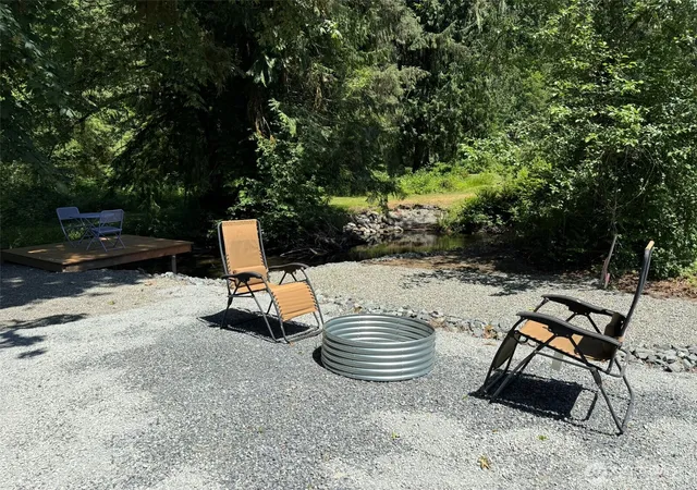 Photo 3 of Sale Pending at 22829 N River Dr, Granite Falls, WA 98252 | MLS# NWM2544097 | Listing updated on 2026-09-17