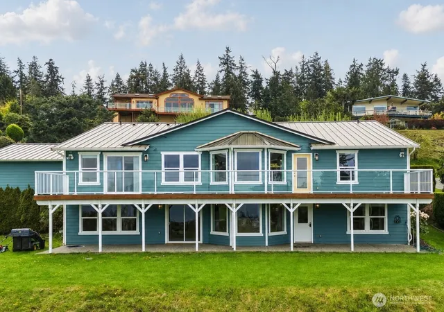Photo 1 of Single family home for sale at 838 W Gladstone Dr, Camano Island, WA 98282 | MLS# NWM2544114 | Listing updated on 2026-09-22