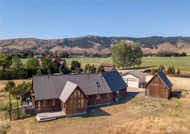 Photo 2 of Single family home for sale at 4405 Cove Rd, Ellensburg, WA 98926 | MLS# NWM2544125 | Listing updated on 2026-09-22