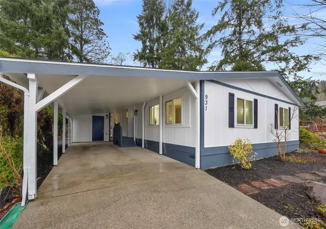 Photo 3 of Manufactured home for sale at 931 236th Place SW, Bothell, WA 98021 | MLS# NWM2544134 | Listing updated on 2026-09-30