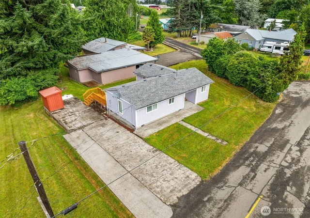 Photo 4 of Single family home for sale at 175 Jacobson Rd, Cathlamet, WA 98612 | MLS# NWM2544190 | Listing updated on 2026-09-22